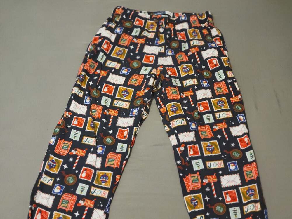 Old Navy Christmas Theme Holiday Postcard Print Pajama Lounge Pants